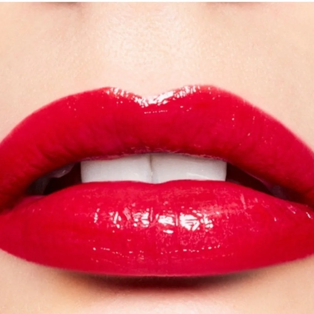 NIB MAC TO THE EXTREME CREAM LIP STAIN